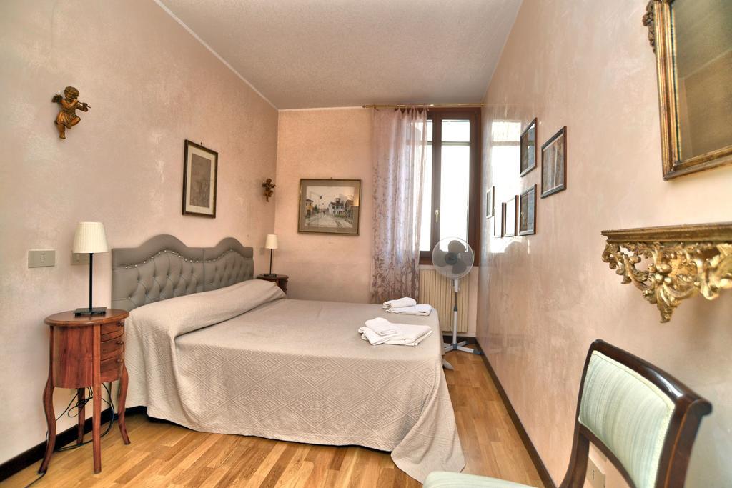 Biennale Apt Balcony Apartment Венеция Екстериор снимка