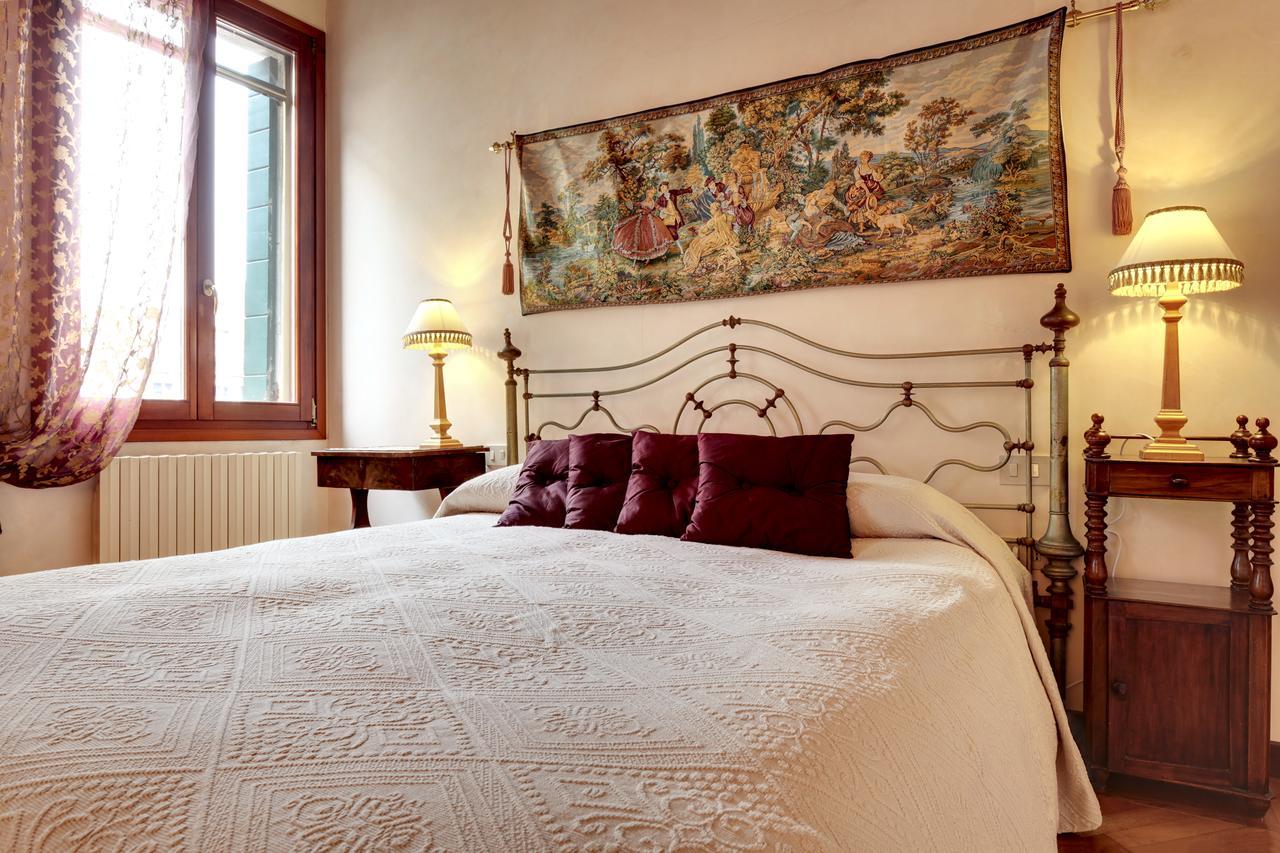 Biennale Apt Balcony Apartment Венеция Екстериор снимка